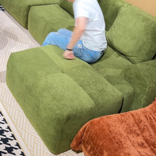 DS046 Compressed sofa - Image 3